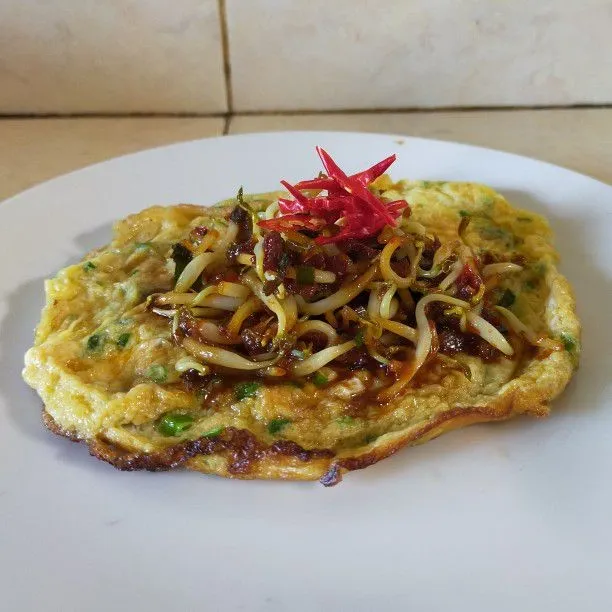 Omelete Tauge