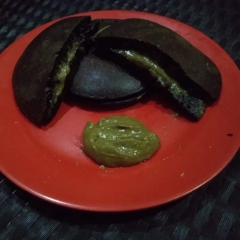 Dorayaki Oreo with Avocado sauce #JagoMasakMinggu5