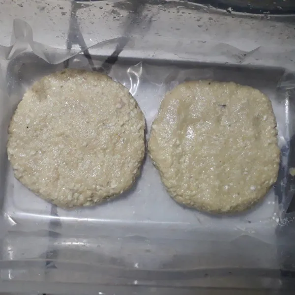 Bentuk pipih menjadi 2 bagian