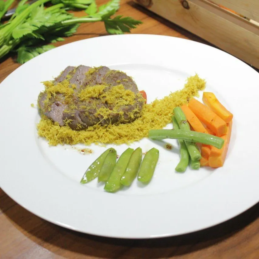 Tenderloin Steak Serundeng Kelapa #JagoMasakMinggu5