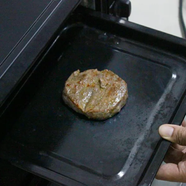 Oven Tenderloin -+5menit. Matang, sisihkan
