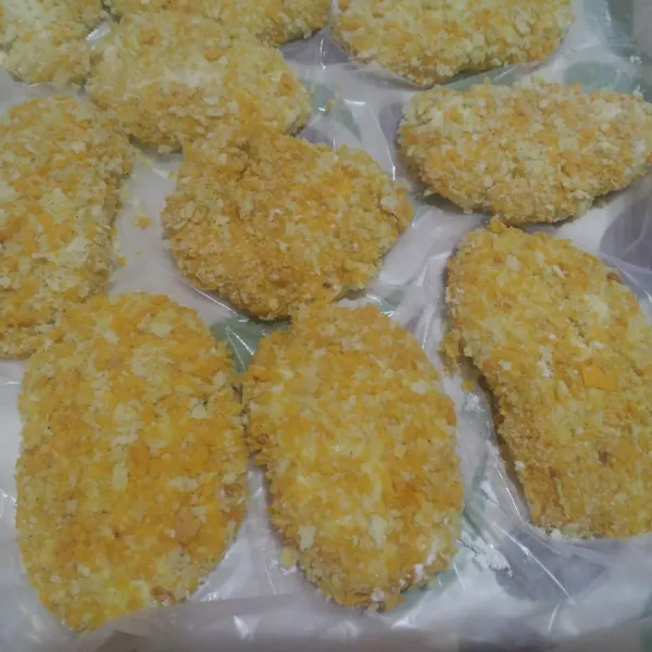 Masukkan kulkas dulu agar set