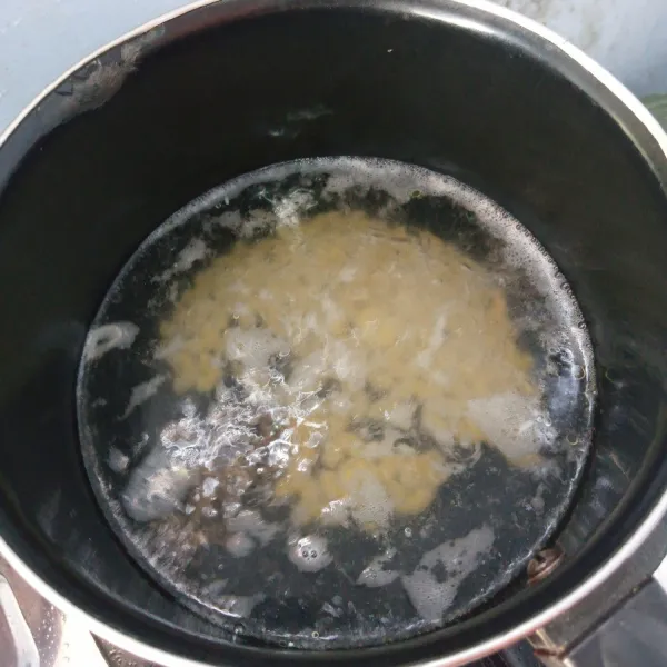 Rebus macaroni sampai empuk. Tiriskan