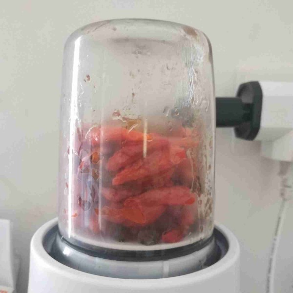 Tunggu dingin, baru di blender sampai halus.