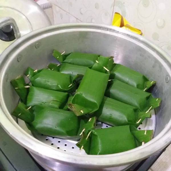 Kukus selama 20-25 menit.