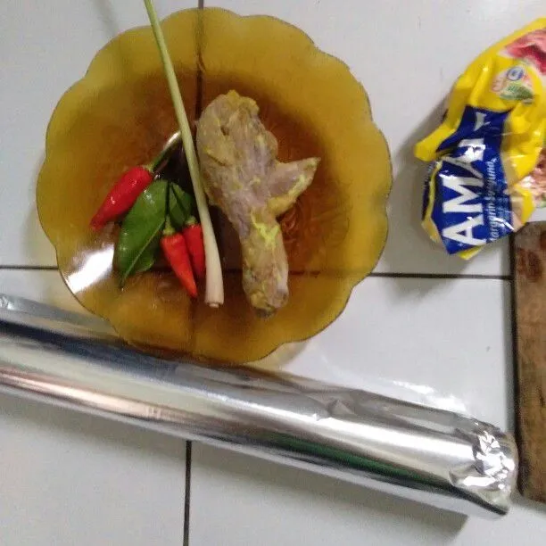 Step 1 Ayam Kukus Wangi