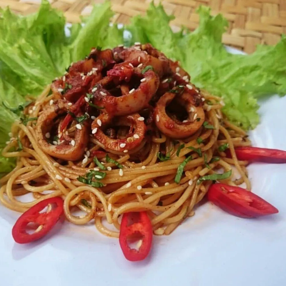 Spaghetti Sambal Cumi #JagoMasakMinggu7