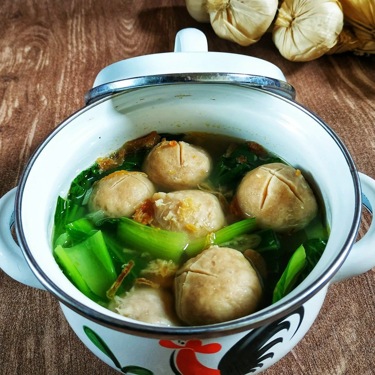 Kuah Bening Pakcoy Bakso Sapi