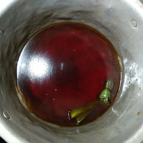 Sisihkan, biar kan benar-benar dingin.