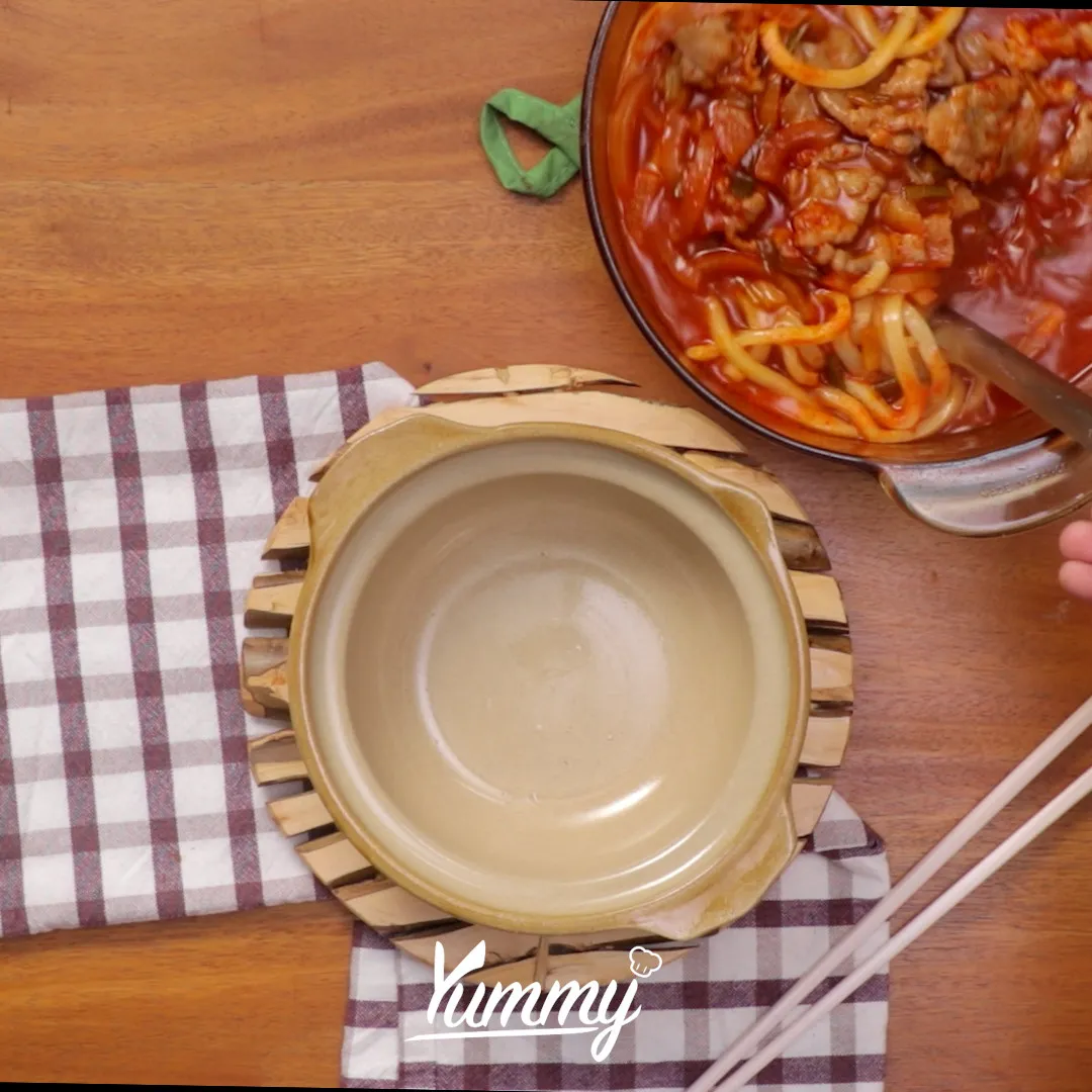 Step 5 Mie Udon Mixed Gochujang