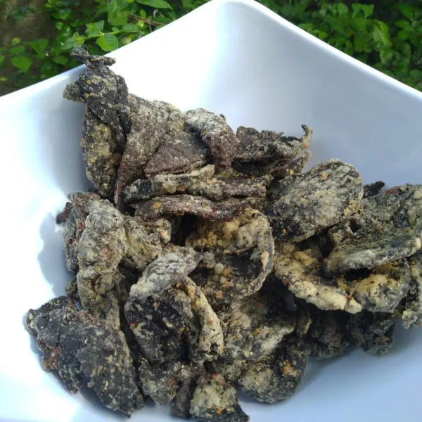 Siap sajikan, bisa simpan di toples biar tidak layu.