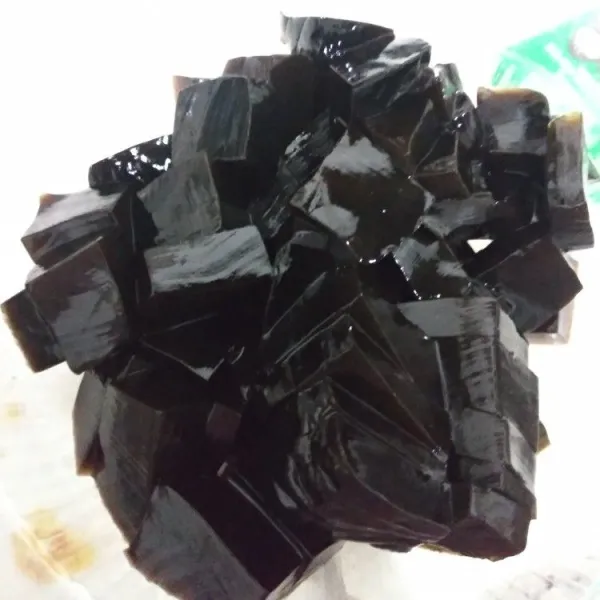 Potong-potong dadu, sisihkan.