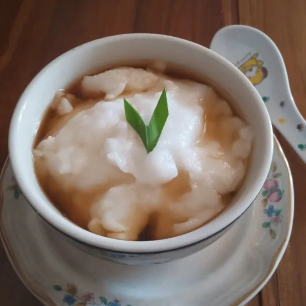 Bubur sumsum siap di sajikan.