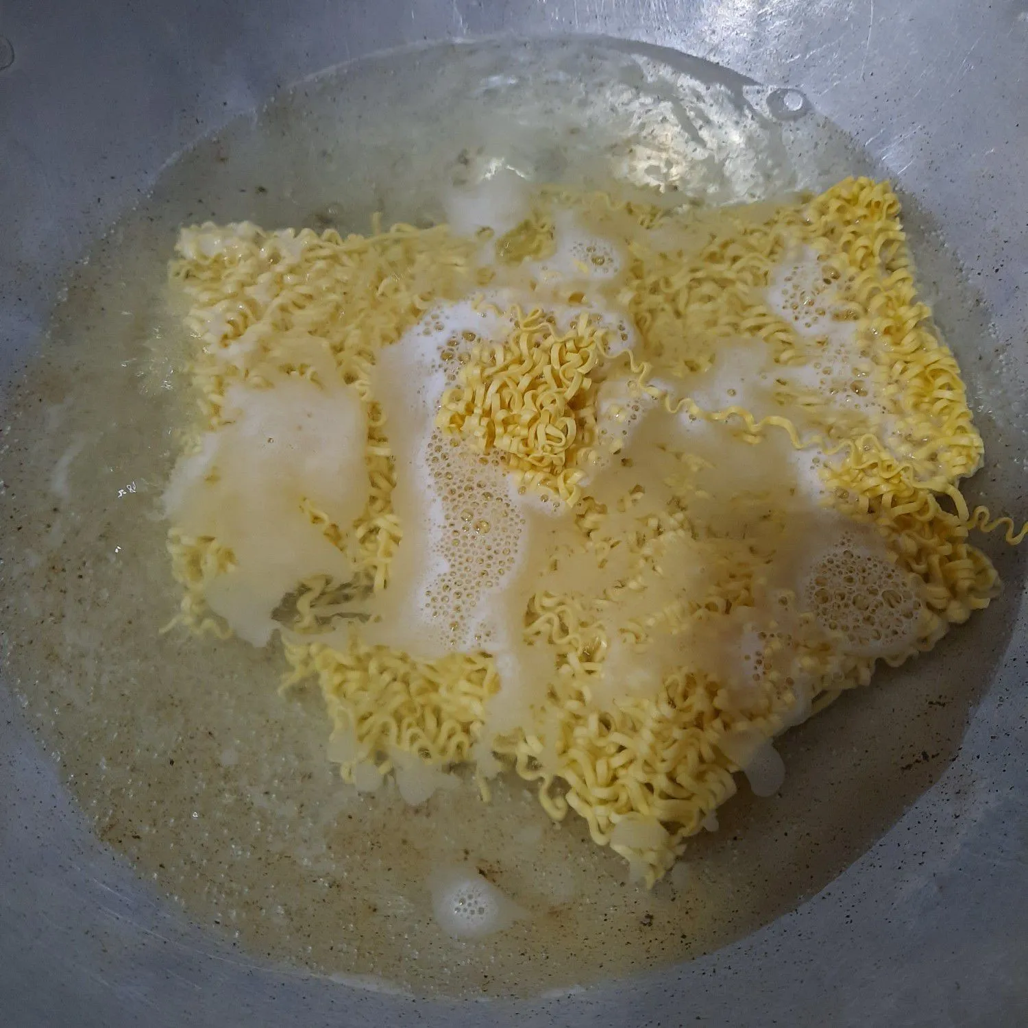 Step 1 Mie Pipih Udang