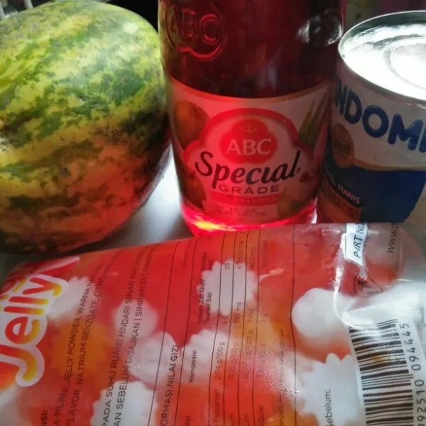 Siapkan bahan.
