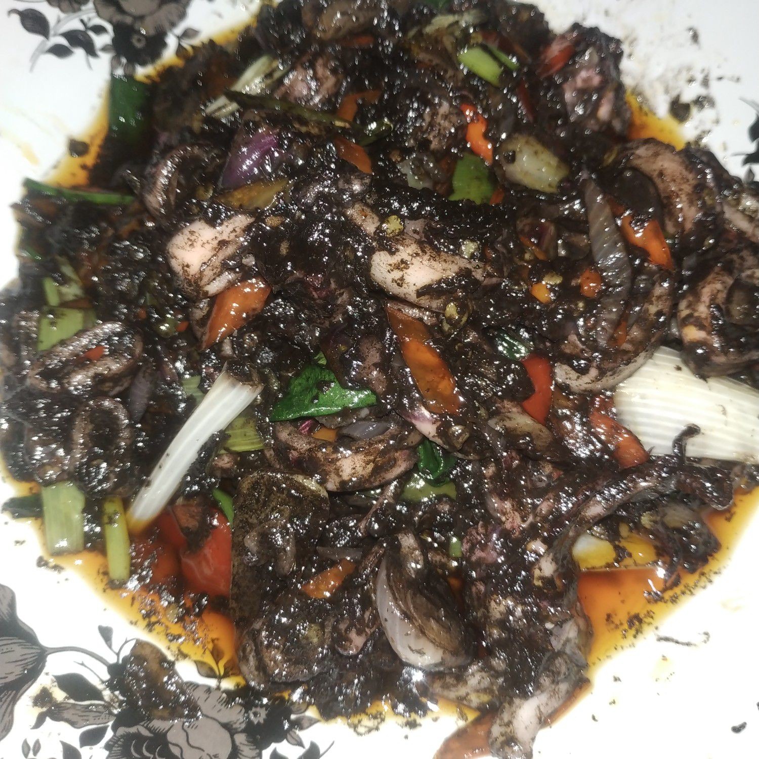 Mengenal Oseng Cumi Hitam Pedas: Resep Lezat untuk Santapan Spesial