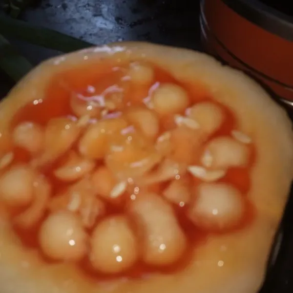 Masukkan agar-agar dan masukkan kerukannya. Kemudian sajikan setelah dingin.