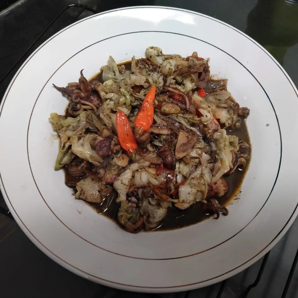 Cumi Tinta Hitam Sayur Kol #JagoMasakMinggu9