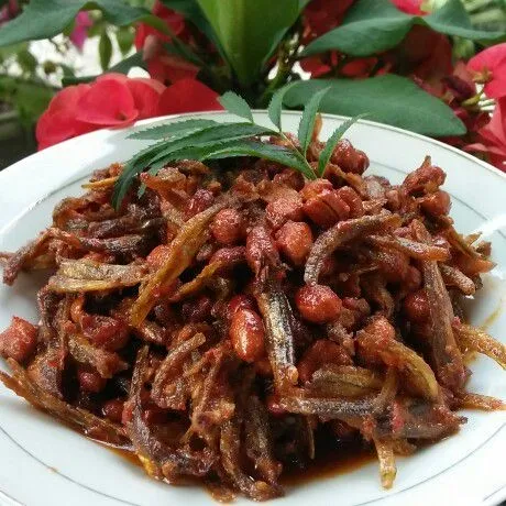 Teri Dan Kacang Sambal