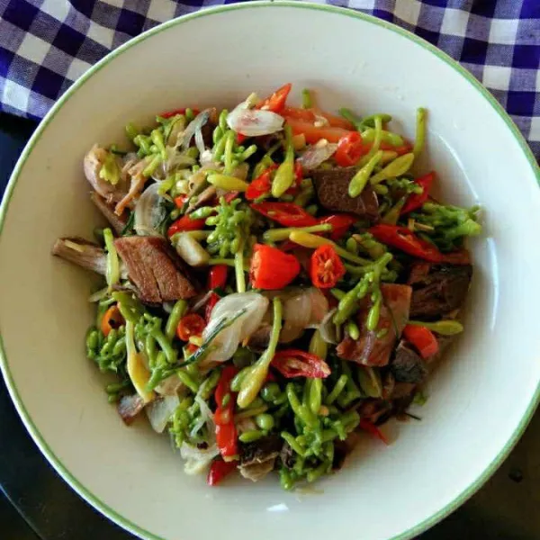 Tumis Bunga Pepaya Pindang Tongkol