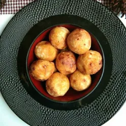 Bola Bola Ubi