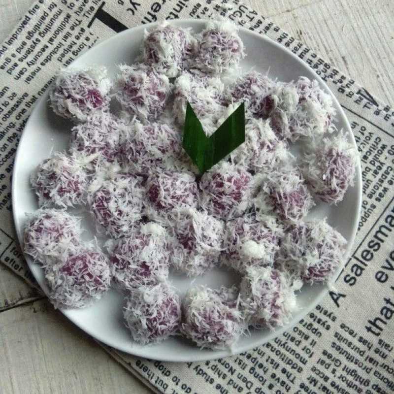  Resep  Klepon  Ubi  Ungu  dari Mama Naf Yummy co id