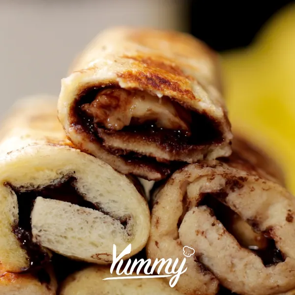 Roti Gulung Pisang