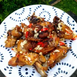 Ayam Goreng Saus Vietnam