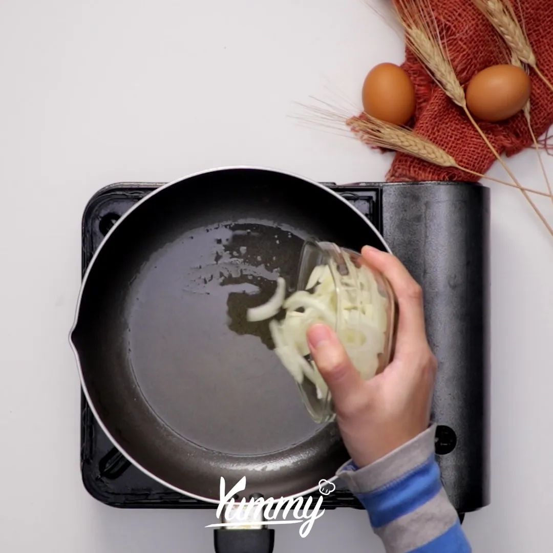 Step 1 Kari Telur Ala Timur Tengah