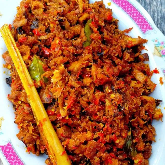 Tuna Suwir Pedas