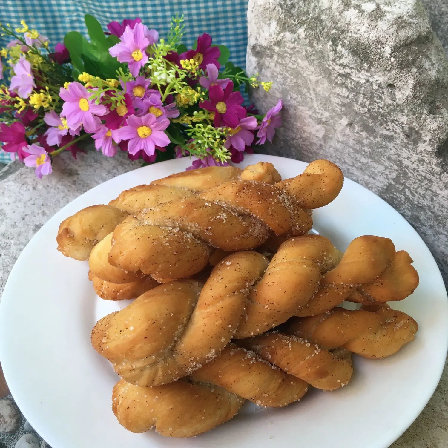 Kkwabaegi (Donat pilin ala Korea)