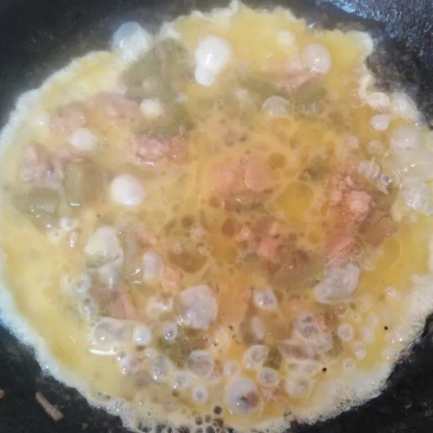 Step 6 Omlet Ayam Pare