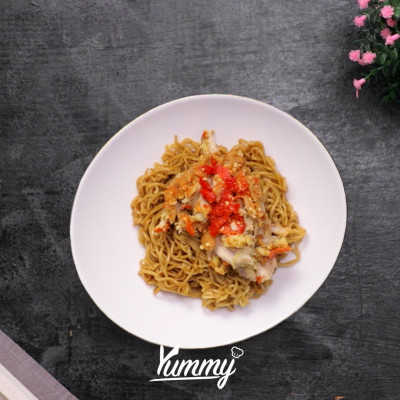 Resep dan Cara Membuat Mie Goreng Ayam Geprek  dari Chef Yummy