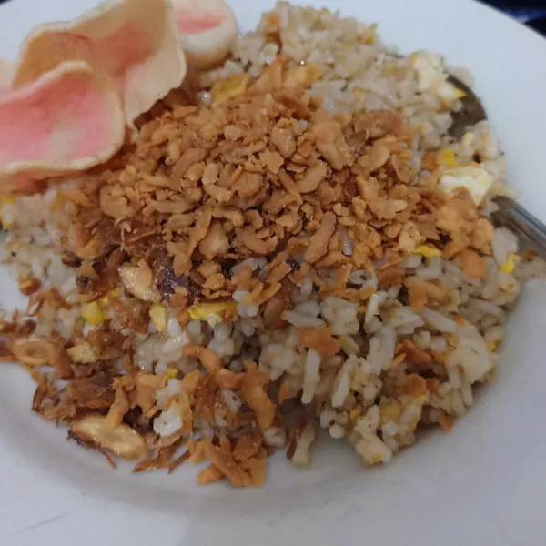 Kaldu udang ini bisa dibuat untuk campuran nasi goreng, sup, atau krupuk, dan lain-lain. Tidak perlu pakai kaldu mshglagi cukup kaldu udang alami ini saja.