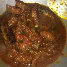 Masak hingga bumbu meresap, angkat dan sajikan.
