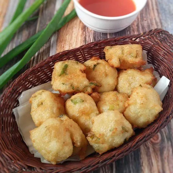 Cucur Bawang