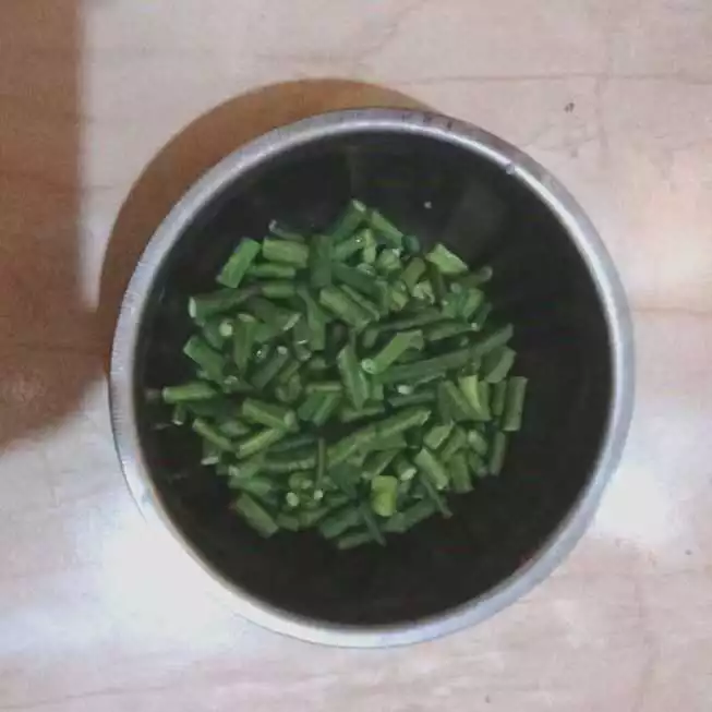 Step 2 Tumis Kacang Cambah
