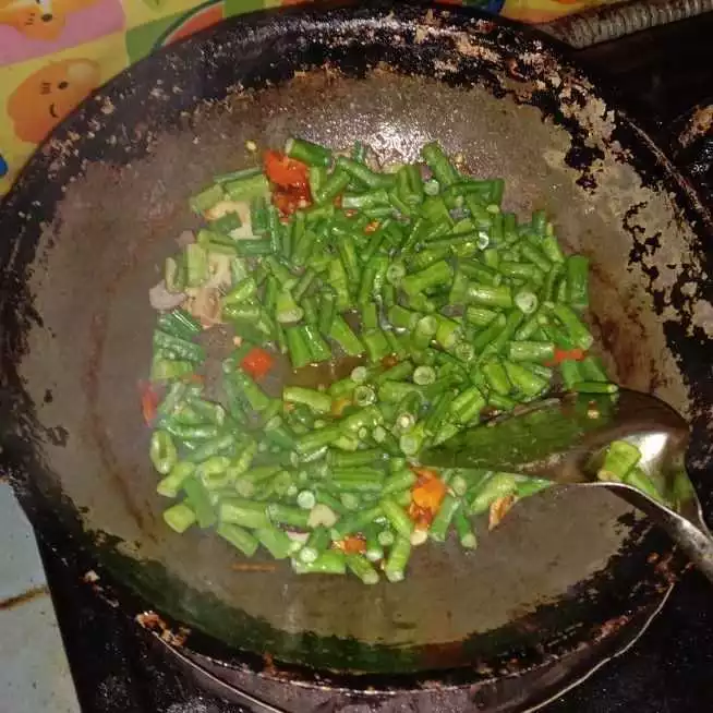 Step 4 Tumis Kacang Cambah