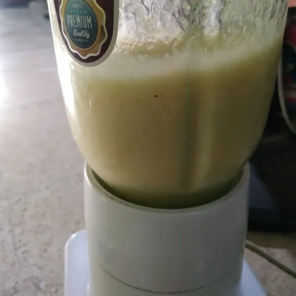 Blender sebentar saja.