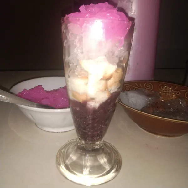 Masukkan cendol dogernya.