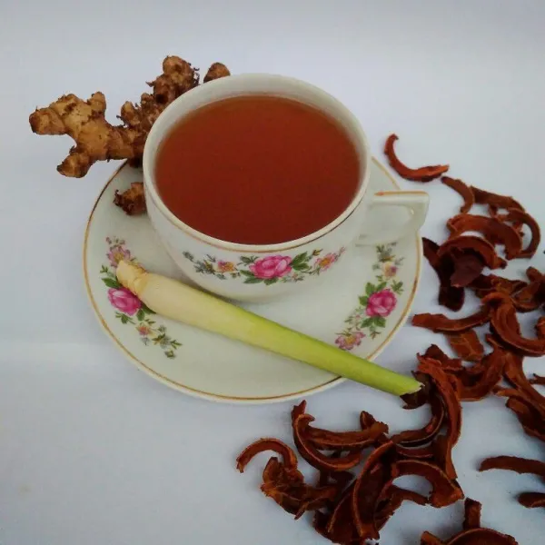 Bisa disajikan dingin dengan menambahkan es batu atau dimasukkan kedalam kulkas terlebih dahulu.