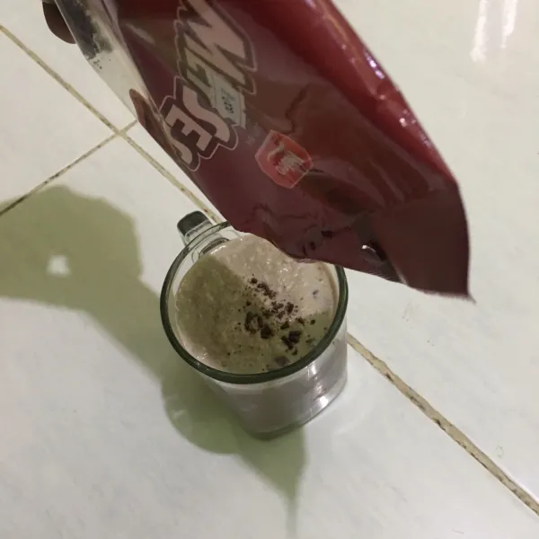 Tambahkan mesis di atasnya.