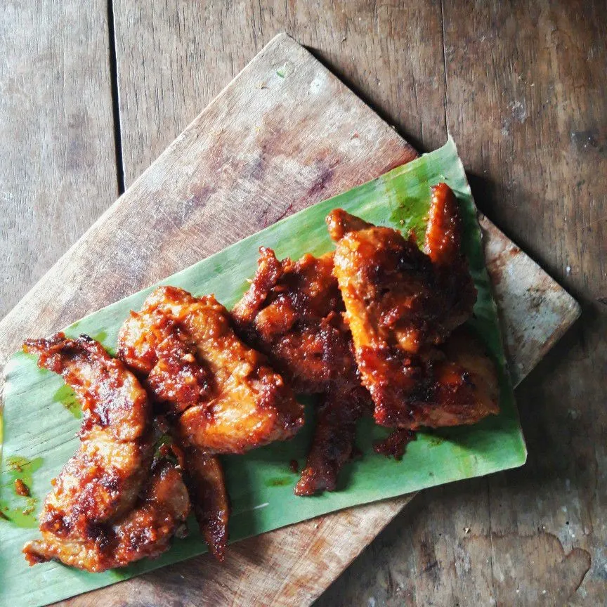 Chicken Wings Ala Saus Richeese