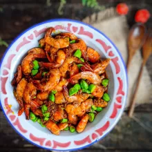 Sambal udang pete siap disajikan.
