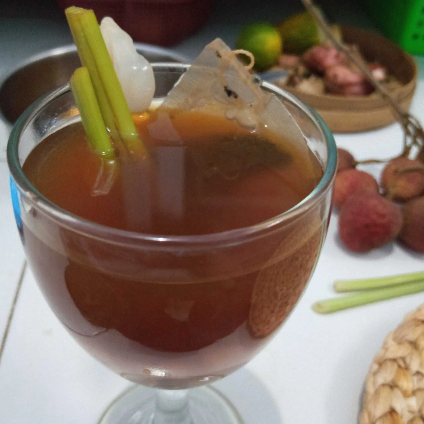 Lychee Lemongrass Iced Tea #JagoMasakMinggu1Periode2