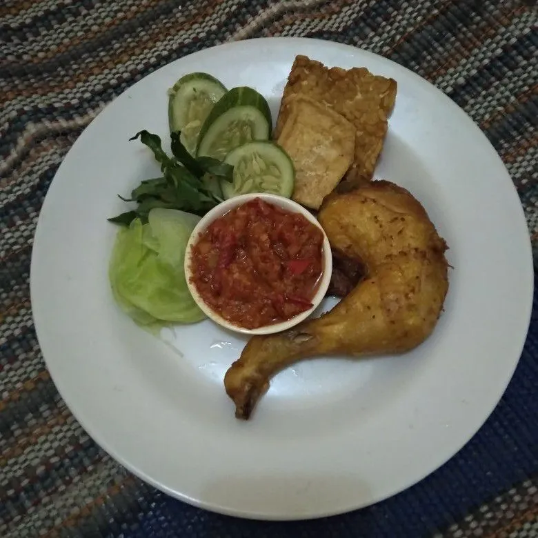 Ayam Goreng Sambal Tomat