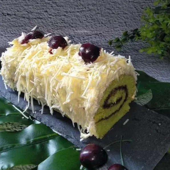 Beri topping keju parut atau sesuai selera.