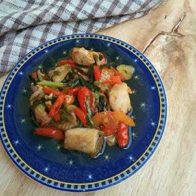 Tumis Pedas Asin Cucut