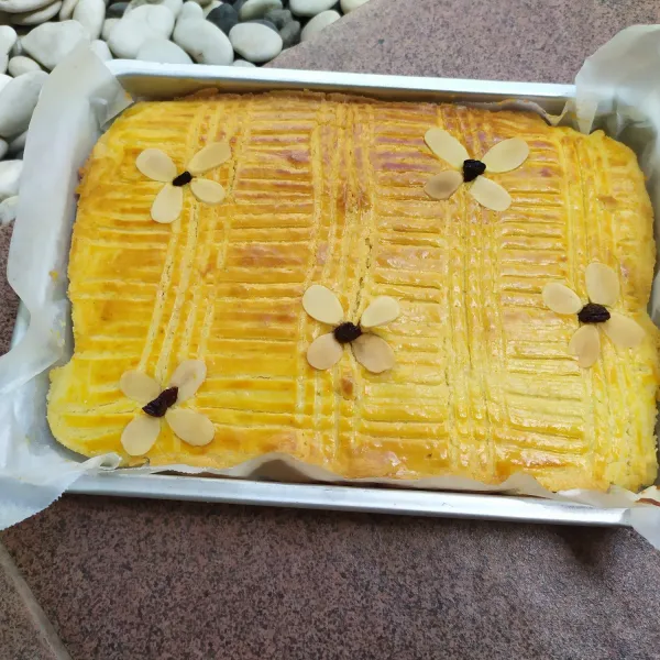 Oven ±30 menit atau hingga matang (sesuaikan oven masing-masing).