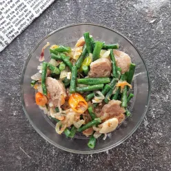 Tumis Bakso Kacang Panjang